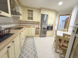 Casa adosada en venta en Santa Cruz - Industria - Polígono Campollano en Albacete