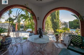 Chalet en venta en Otura