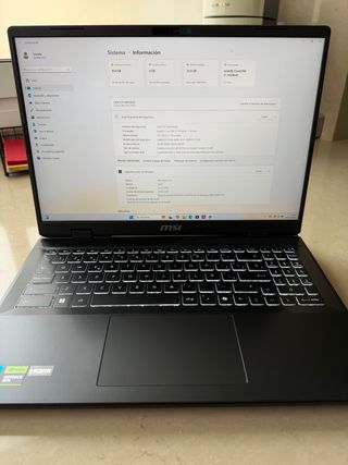 Portátil MSI Creator M16