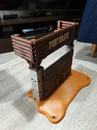 Playmobil Fort Brave Entrada