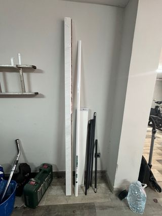 Restos de obra: sacos y material