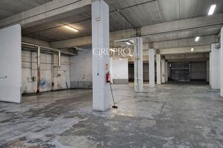 Nave industrial en venta en Lavadores en Vigo
