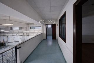 Nave industrial en venta en Lavadores en Vigo