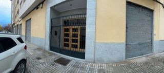 Local comercial en venta en Novelda