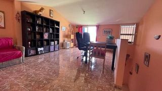 Chalet en venta en Santa Maria-Eixample-Sud Sumella en Cubelles