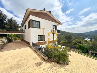 Chalet en venta en La Floresta - Les Planes en Sant Cugat del Vallès