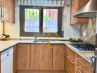 Chalet en venta en La Floresta - Les Planes en Sant Cugat del Vallès