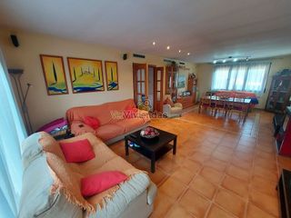 Chalet en venta en Sant Esteve Sesrovires