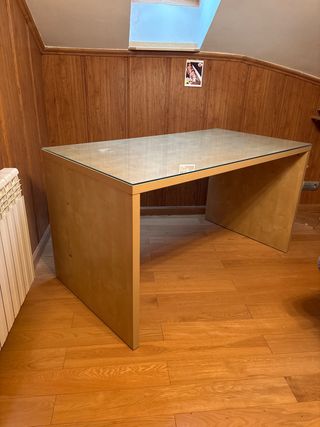 Mesa de estudio Ikea 140x80 cm