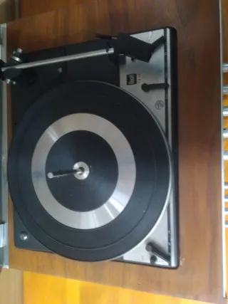 Tocadiscos Bettor EF-46