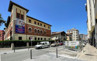 Local comercial en alquiler en Ensanche en Pamplona