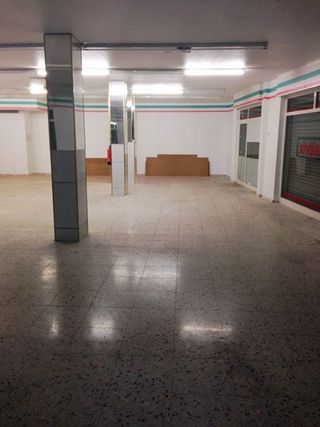 Local comercial en alquiler en Petrer