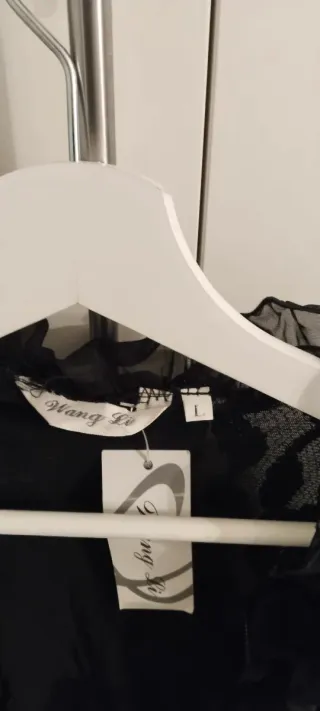 Chaqueta Fiesta NUEVA con brillos y volantes gasa