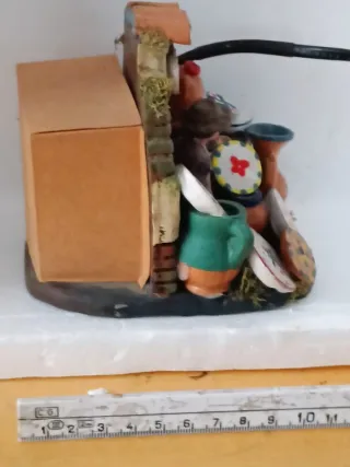 Diorama terracotta con meccanismo