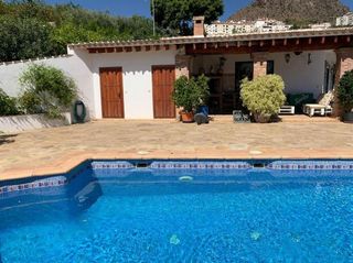 Chalet en venta en Álora