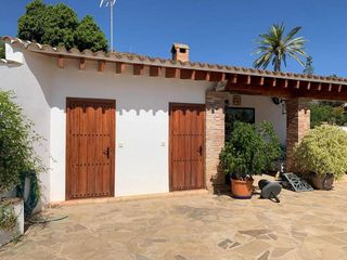 Chalet en venta en Álora