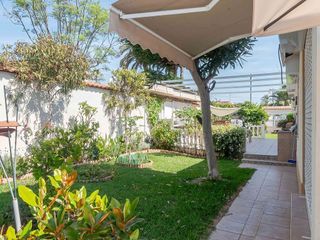 Chalet en venta en Nueva Torrevieja - Aguas Nuevas en Torrevieja