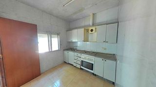 Casa adosada en venta en Don Benito