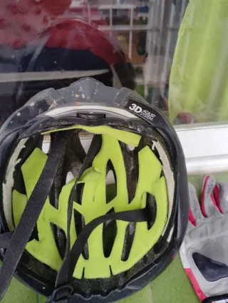 Bicicleta Decathlon Blanca y Rosa