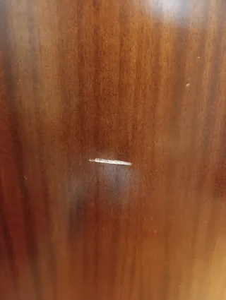 Puerta interior madera oscura. Puerta vintage.