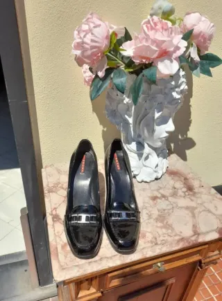 Tacchi Prada N.38 Neri Vernice