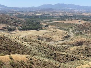 Terreno en venta en Pizarra