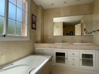 Casa pareada en alquiler en Piovera - Conde Orgaz en Madrid