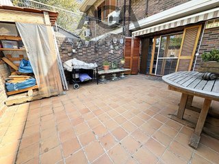 Casa adosada en venta en Montigalà -Sant Crist en Badalona
