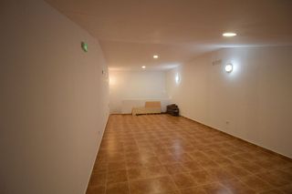 Local comercial en alquiler en Núcleo Urbano en Chiclana de la Frontera