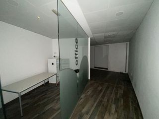 Oficina en alquiler en San Antón en Alicante