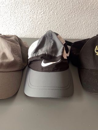 Lote 4 Gorras: Yankees, Bulls, Nike, Polo