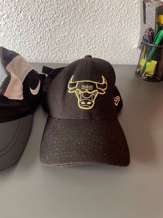 Lote 4 Gorras: Yankees, Bulls, Nike, Polo