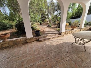 Chalet en venta en Picassent