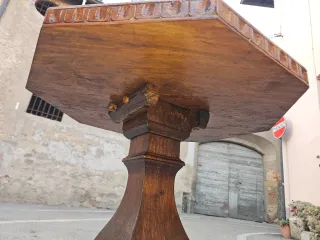 Tavolino ottagonale lastronato  restaurato
