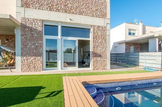 Chalet en venta en La Alcayna en Molina de Segura