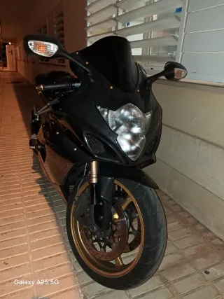 Suzuki GSXR 1000cc K5 K6