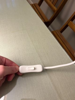 Lámpara de noche blanca