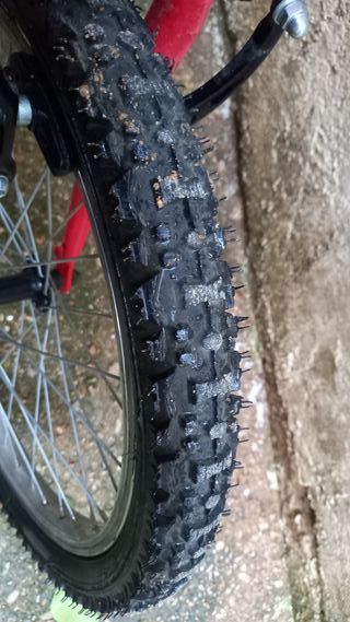 Bicicleta Infantil B-PRO JR 20 Roja