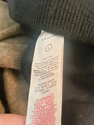 Pantalones negros con pedrería