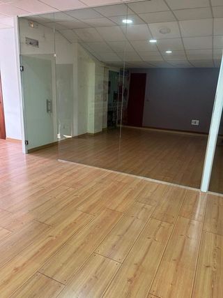 Nave industrial en venta en Centro - Doña Mercedes en Dos Hermanas