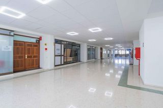 Oficina en venta en Carranque - Haza Cuevas en Málaga