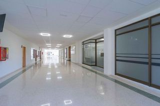 Oficina en venta en Carranque - Haza Cuevas en Málaga