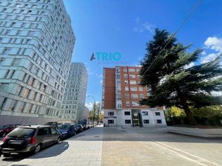 Piso en venta en Plaza España - Villa Pilar - Reyes Católicos - Vadillos en Burgos