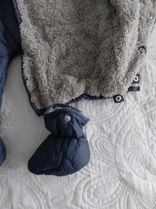 Buzo Zara bebé 9/12 meses (80cm)