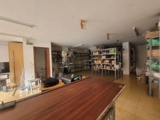 Local comercial en venta en Centro en Torrelavega
