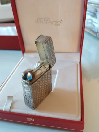 Encendedor Plata Dupont.