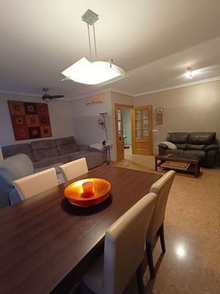 Piso en venta en Zona Piscinas en Burriana