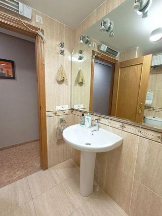 Piso en venta en Zona Piscinas en Burriana