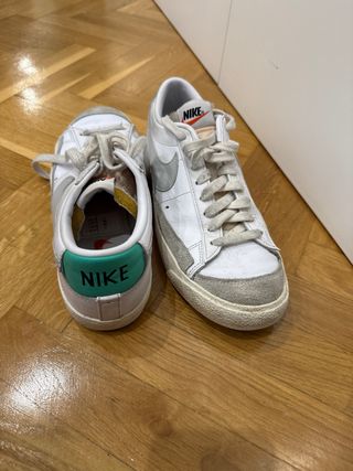 Zapatillas Nike Talla 41 Verde y Blanco