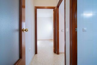 Piso en venta en Colores - Entreparques en Sevilla